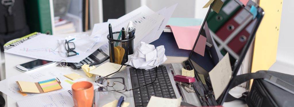 Clearing Office Clutter: Simplify Your Workspace for Productivity