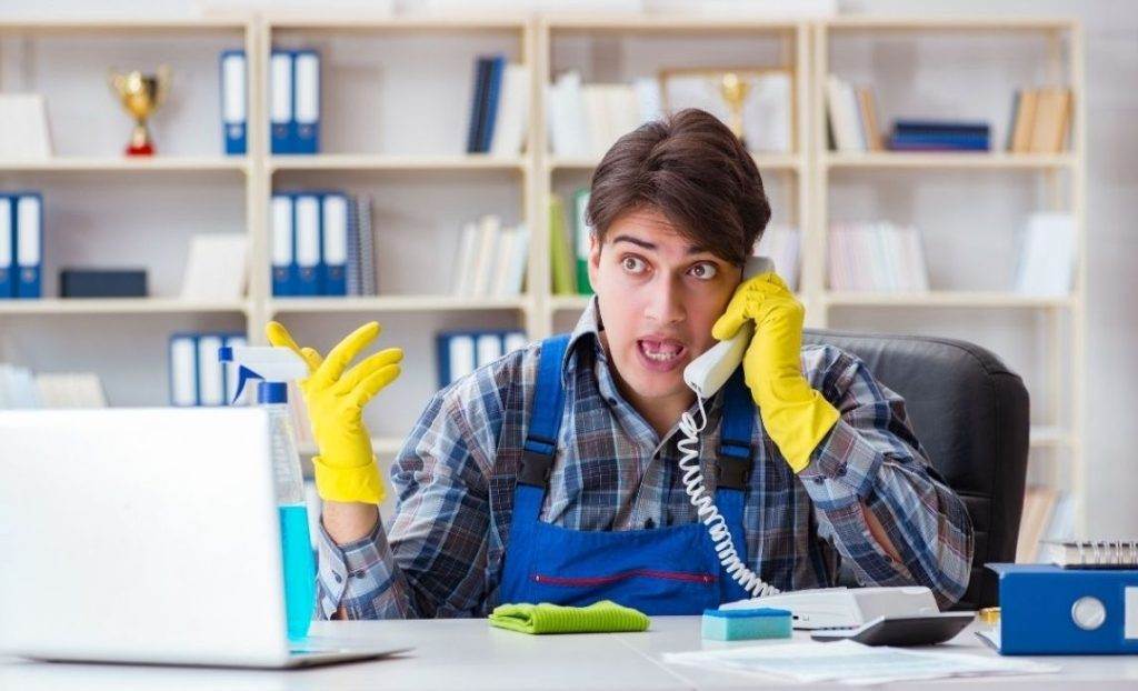 How Do Cleaning Companies Communicate With Non-English Speaking Clients?